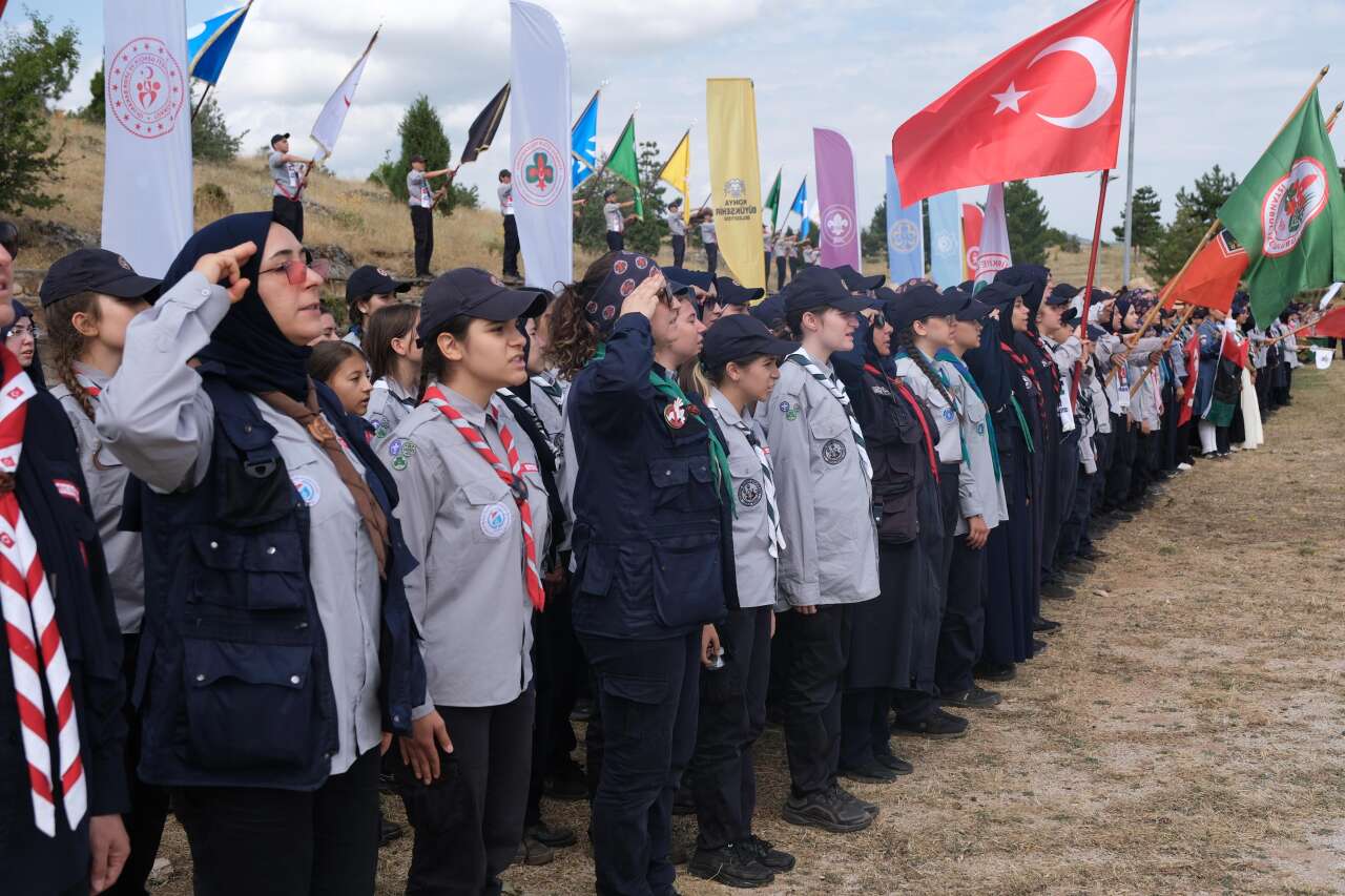 16 ülkeden 2 bini aşkın izci Konya’da buluştu! Kent Ormanı ziyarete kapatıldı 4